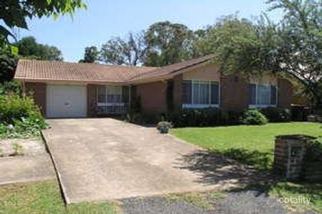 42 Dennis St, Thirlmere, NSW 2572