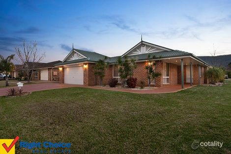40 Highland Park Dr, Horsley, NSW 2530