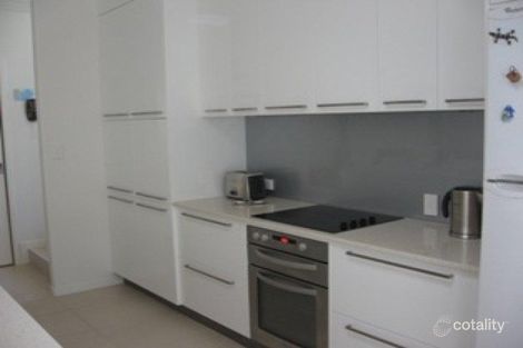 Property photo of 17 Parraweena Court Point Vernon QLD 4655