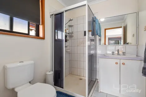 Property photo of 34 Cambrian Way Melton West VIC 3337