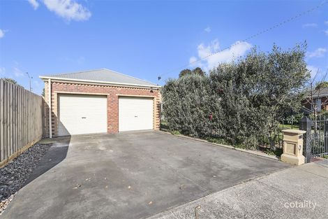 Property photo of 2 Tanunda Grove Belmont VIC 3216