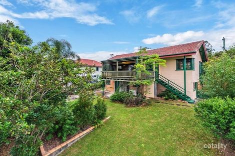 8 Wilgarning St, Stafford Heights, QLD 4053