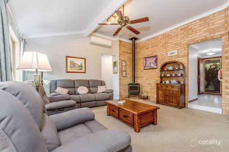 Property photo of 12 Sherwood Place Alexander Heights WA 6064