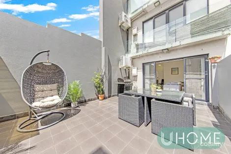 Property photo of 2/11-15 Renwick Street Leichhardt NSW 2040