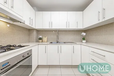 Property photo of 2/11-15 Renwick Street Leichhardt NSW 2040