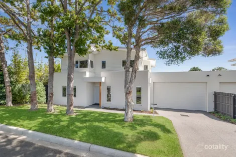 3 Aurora Ave, Safety Beach, VIC 3936