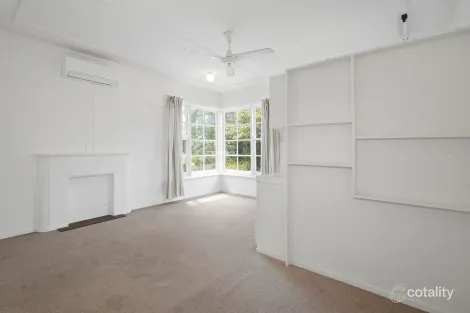 Property photo of 22 Fourth Avenue Rosebud VIC 3939