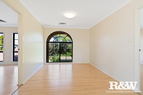 Property photo of 34 Scottsdale Circuit West Hoxton NSW 2171