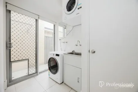 Property photo of 17 Meniscus Street Aveley WA 6069