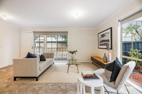 Property photo of 2/6 Moore Avenue Croydon VIC 3136
