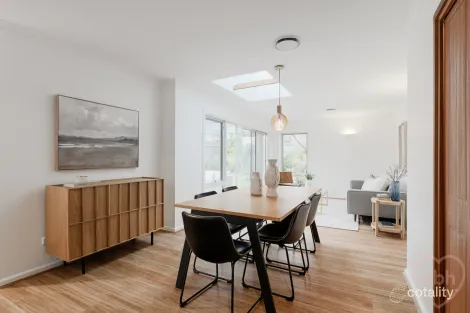 Property photo of 21 Haddon Street Hackett ACT 2602
