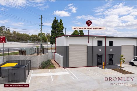 17 Middle Rd, Hillcrest, QLD 4118