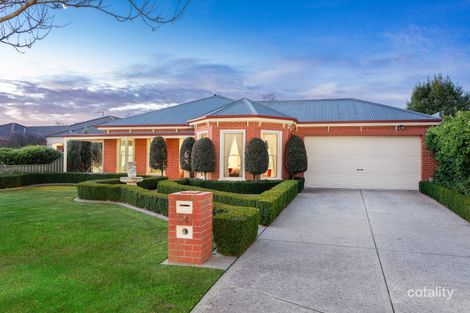 Property photo of 34 Stirling Drive Lake Gardens VIC 3355