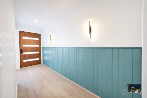 Property photo of 65 Batehaven Crescent Donnybrook VIC 3064