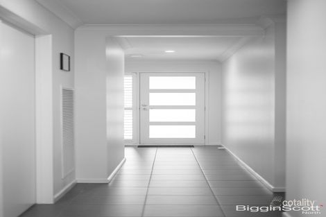 Property photo of 18 Hollyhoke Drive Maddingley VIC 3340