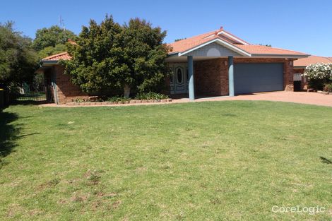 Property photo of 13 Ron Gordon Place Dubbo NSW 2830