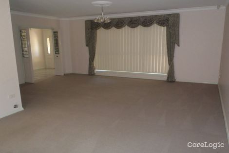 Property photo of 13 Ron Gordon Place Dubbo NSW 2830