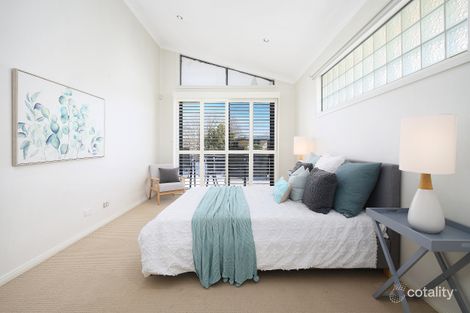 Property photo of 17/187-189 Albany Street Point Frederick NSW 2250