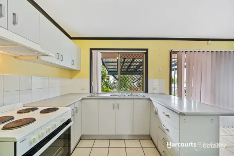 Property photo of 11 Lindner Close Eagleby QLD 4207