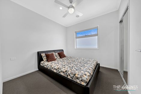 Property photo of 24 Santarosa Avenue Tarneit VIC 3029