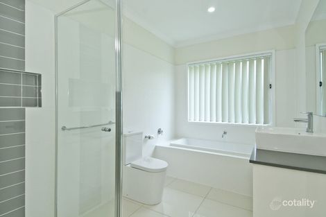 Property photo of 16 Skandia Terrace Coomera QLD 4209