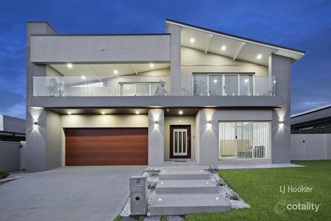 Property photo of 3 Caulfield Close Currans Hill NSW 2567