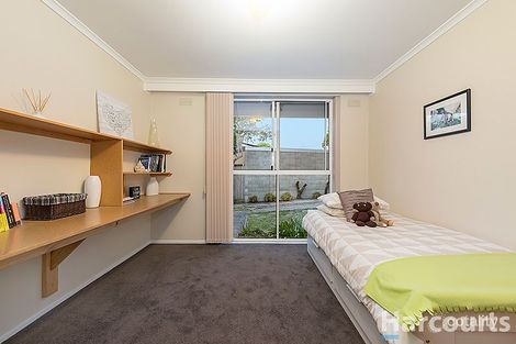 Property photo of 25 Westerfield Drive Notting Hill VIC 3168