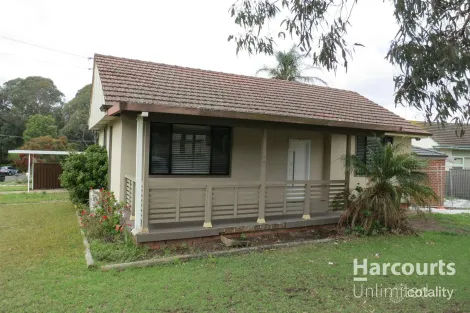 8 ROBINA ST, BLACKTOWN, NSW 2148