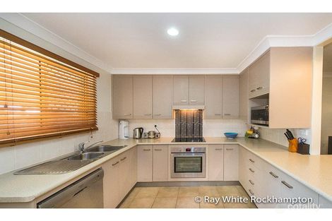 Property photo of 17 Donovan Crescent Gracemere QLD 4702