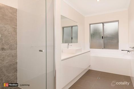 Property photo of 14 Cumberland Road Forrestfield WA 6058