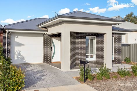 Property photo of 17 Romney Court Pennington SA 5013