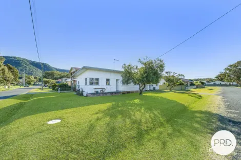 Property photo of 7 Castle Street Laurieton NSW 2443