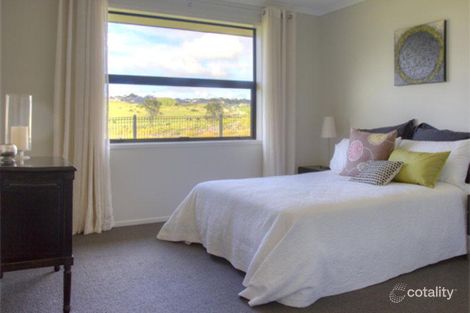 Property photo of 2 Halcyon Avenue San Remo VIC 3925