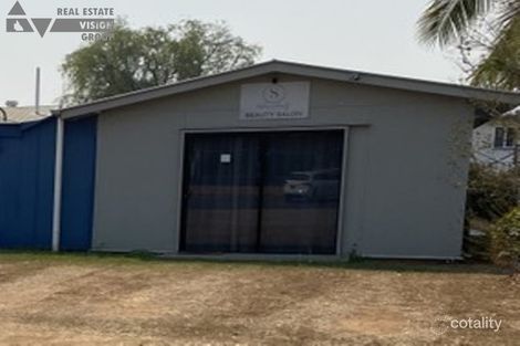 15 Mackenzie St, Blackwater, QLD 4717