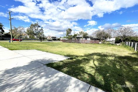 37 Pine St, North Ipswich, QLD 4305
