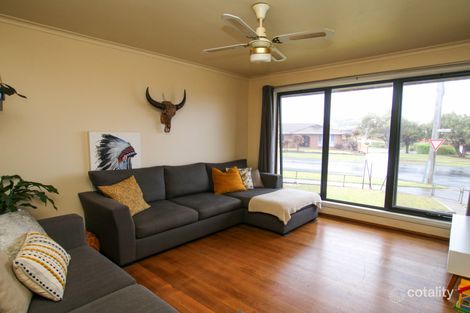 Property photo of 2 Fairfax Avenue Warrnambool VIC 3280