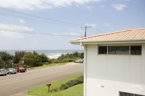 Property photo of 2/45 Matthew Flinders Drive Port Macquarie NSW 2444