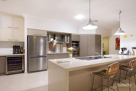 Property photo of 16 Strathburn Crescent Ormeau QLD 4208