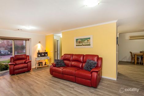 Property photo of 19 Domain Drive Keysborough VIC 3173