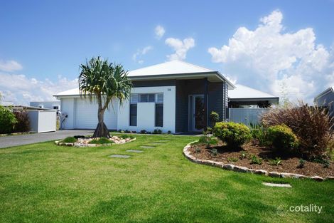 Property photo of 38 Surfrider Place Mudjimba QLD 4564