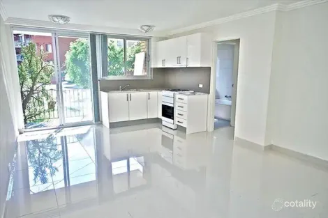 2/30 Brittain Cres, Hillsdale, NSW 2036