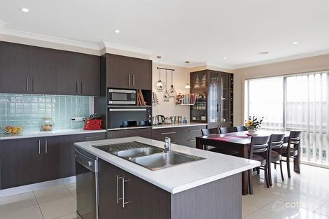 Property photo of 10 Shepherds Way Mernda VIC 3754