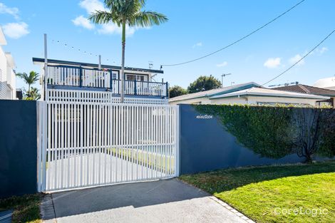 Property photo of 19 Twenty Fifth Avenue Palm Beach QLD 4221