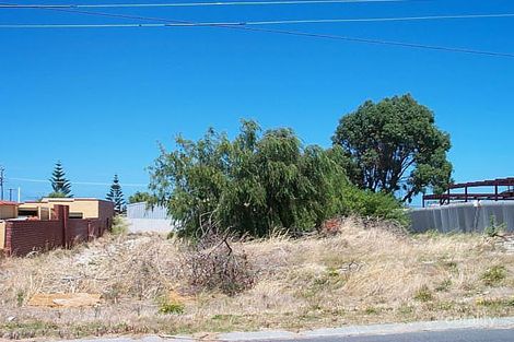 90 Whitfield Dr, Two Rocks, WA 6037