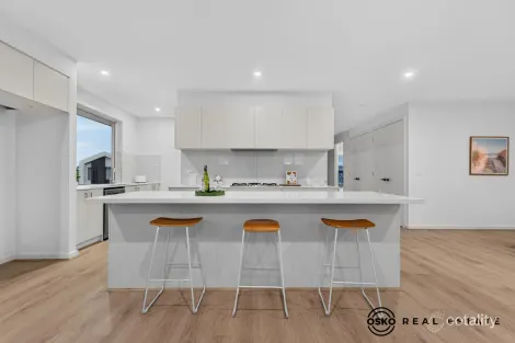 Property photo of 20 Firetail Crescent Bannockburn VIC 3331