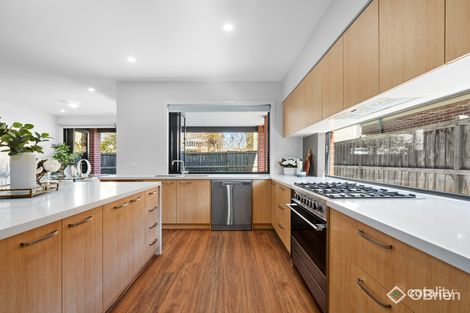 Property photo of 28 Featherdown Way Clyde North VIC 3978