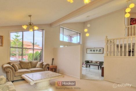 Property photo of 11 Liquidambar Place Stretton QLD 4116