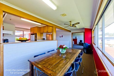 Property photo of 16 Avoca Street Lindisfarne TAS 7015