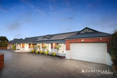 Property photo of 37-39 St Helens Crescent Narre Warren North VIC 3804