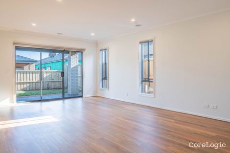 Property photo of 40 Spartan Avenue Clyde North VIC 3978